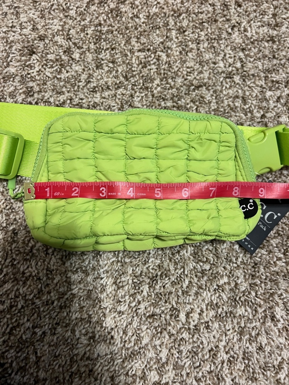 NWT! C.C Lime Green Quilted Mini Crossbody/Belt Puffer Bag - Picture 9 of 11